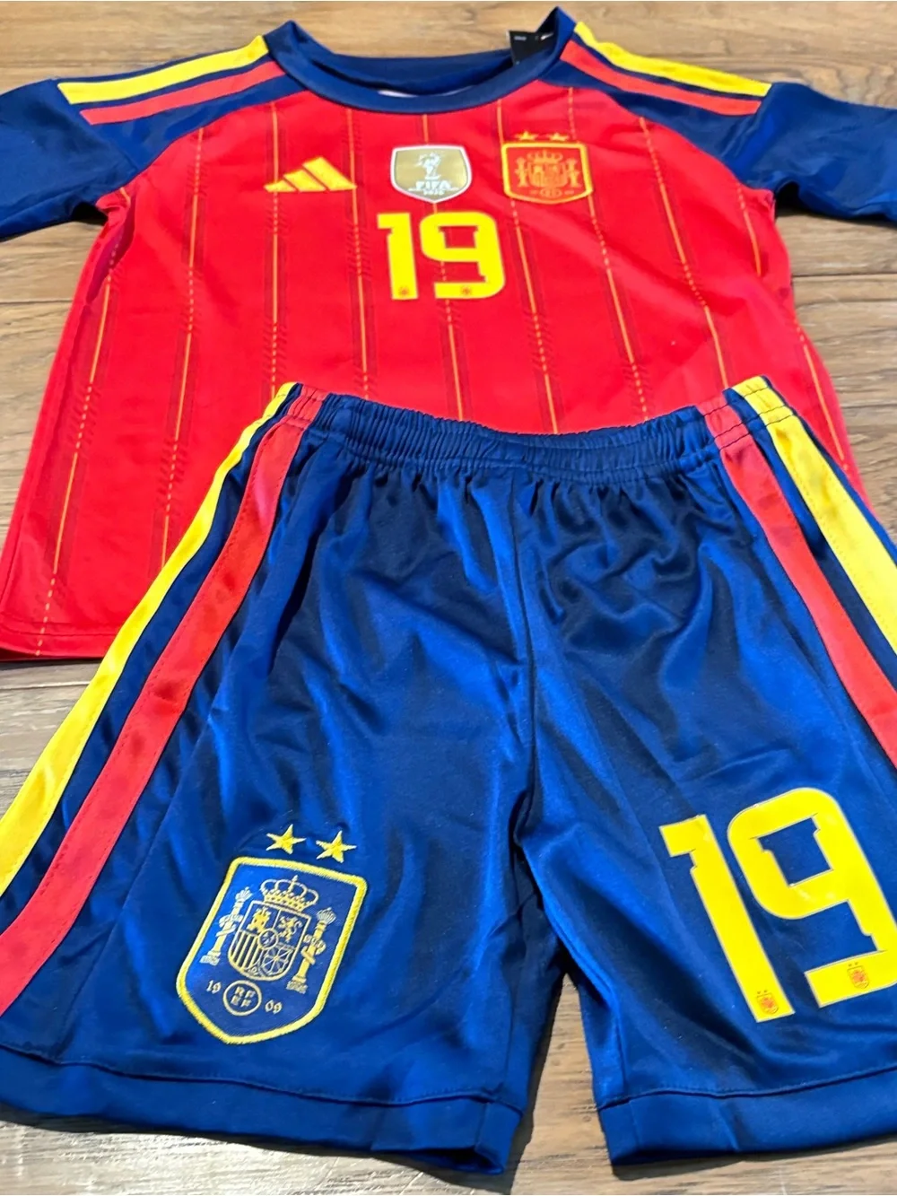 Spain Lamine Yamal ADIDAS Youth Soccer Jersey set - Jersey + Short
